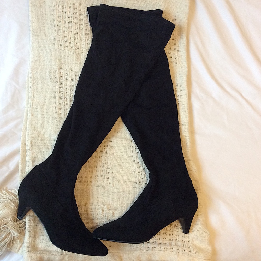 Knee High Black Boots (with pointed heel)